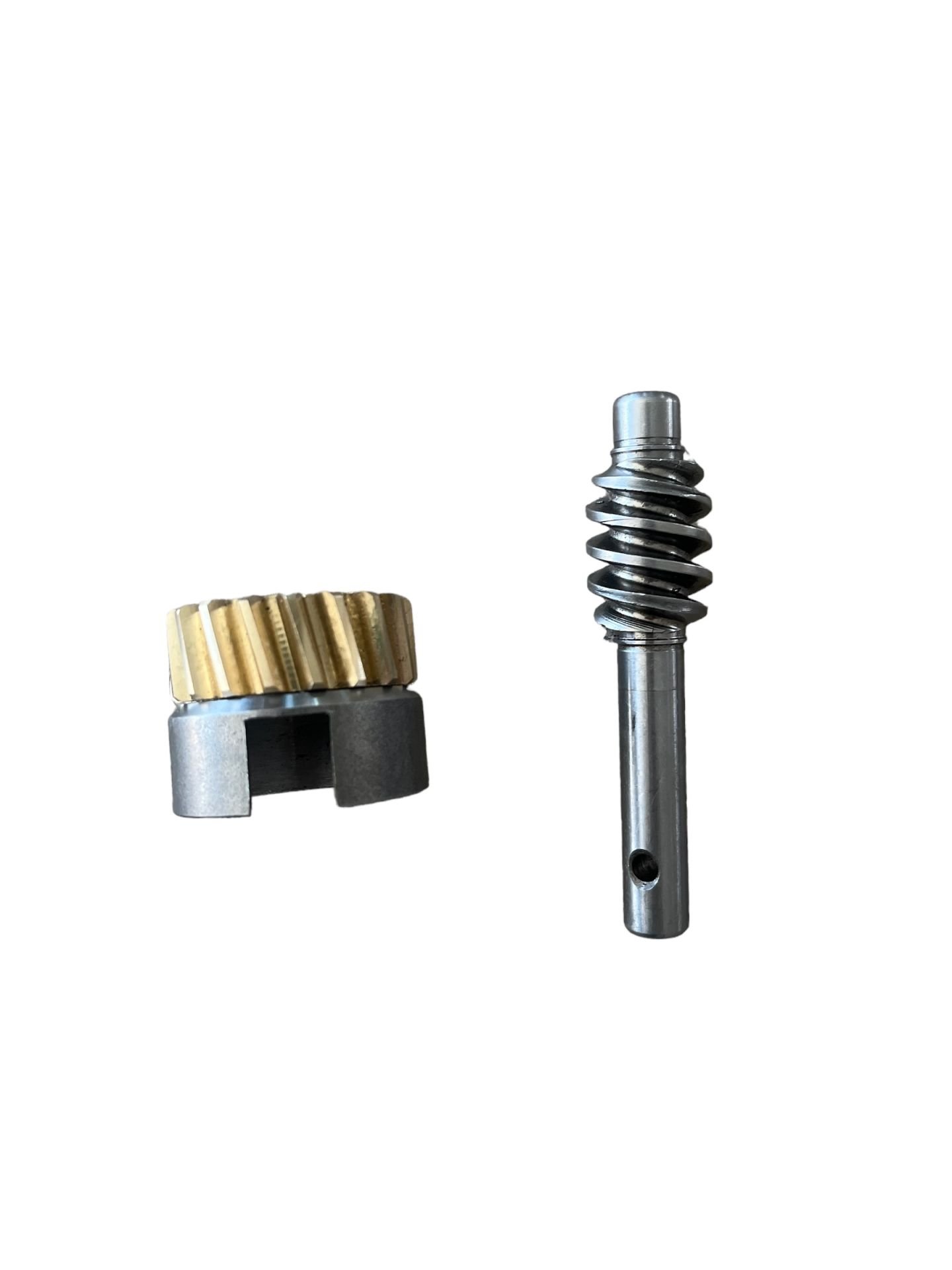 OLEO-MAC LUX MR 55 TBD EUR5 ÇİM BİÇME MAKİNESİ DİŞLİSİ